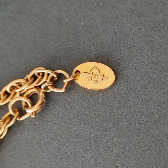 Gold Circular Pendant Necklace with Textured Design - Picture 3 of 4